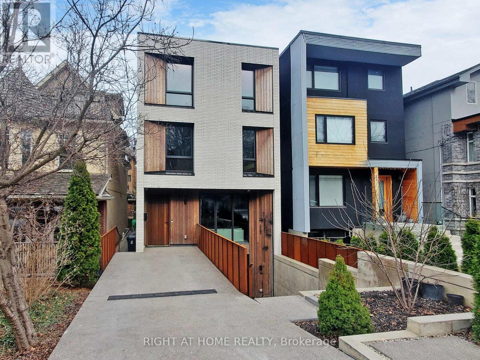 15 Durie Street E, Toronto, Ontario  M6S 3E5 - Photo 47 - W13169040