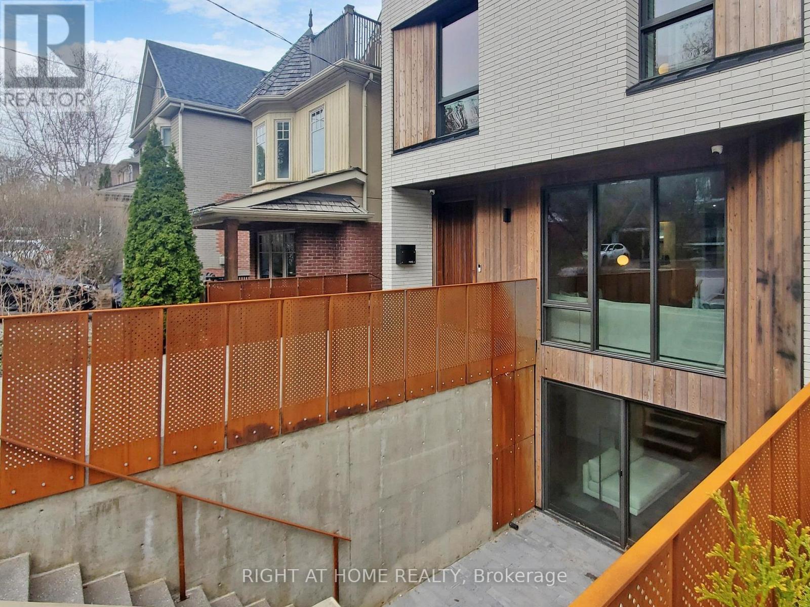 15 Durie Street E, Toronto, Ontario  M6S 3E5 - Photo 49 - W13169040