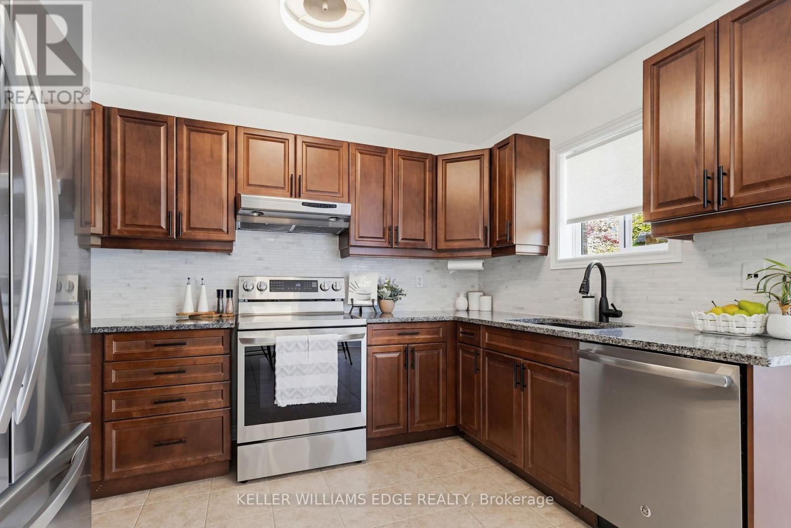 5398 Langford Road, Burlington, Ontario  L7L 7M6 - Photo 11 - W13169048