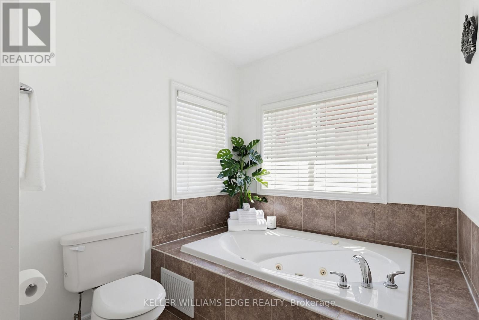 5398 Langford Road, Burlington, Ontario  L7L 7M6 - Photo 23 - W13169048