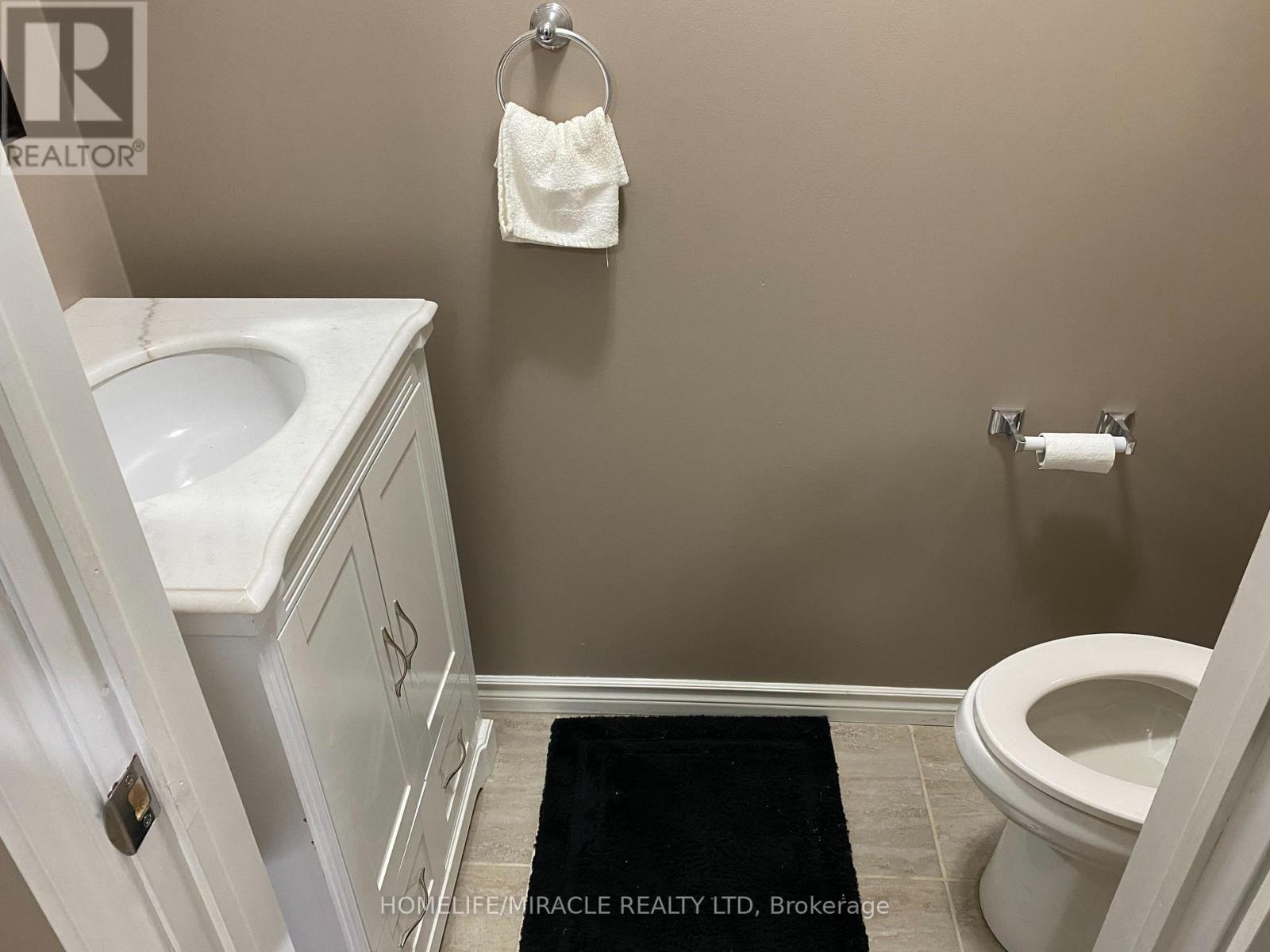 16 - 30 Hale Road, Brampton, Ontario  L6W 4N9 - Photo 8 - W13169088