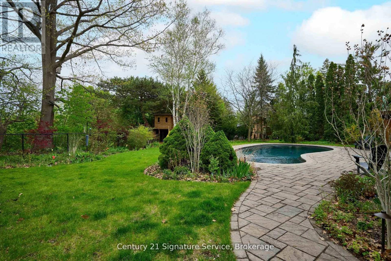 2173 Greenhurst Avenue, Mississauga, Ontario  L4X 1J5 - Photo 39 - W13169118