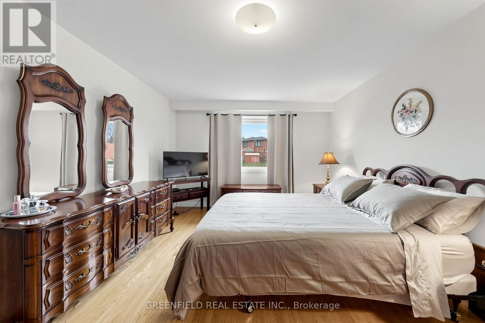 87 Mulholland Avenue, Toronto, Ontario  M6A 2S5 - Photo 11 - W13169128