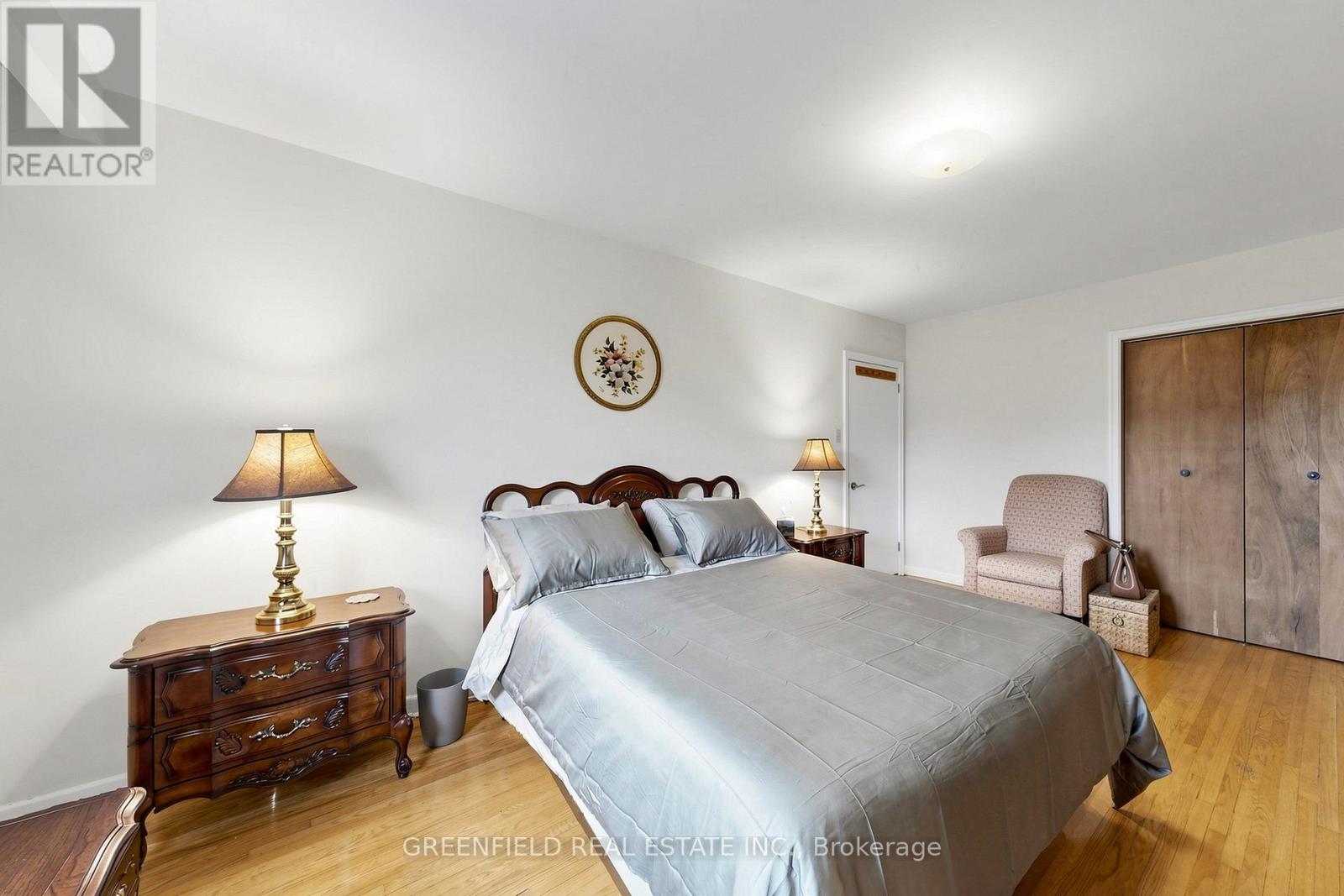 87 Mulholland Avenue, Toronto, Ontario  M6A 2S5 - Photo 12 - W13169128