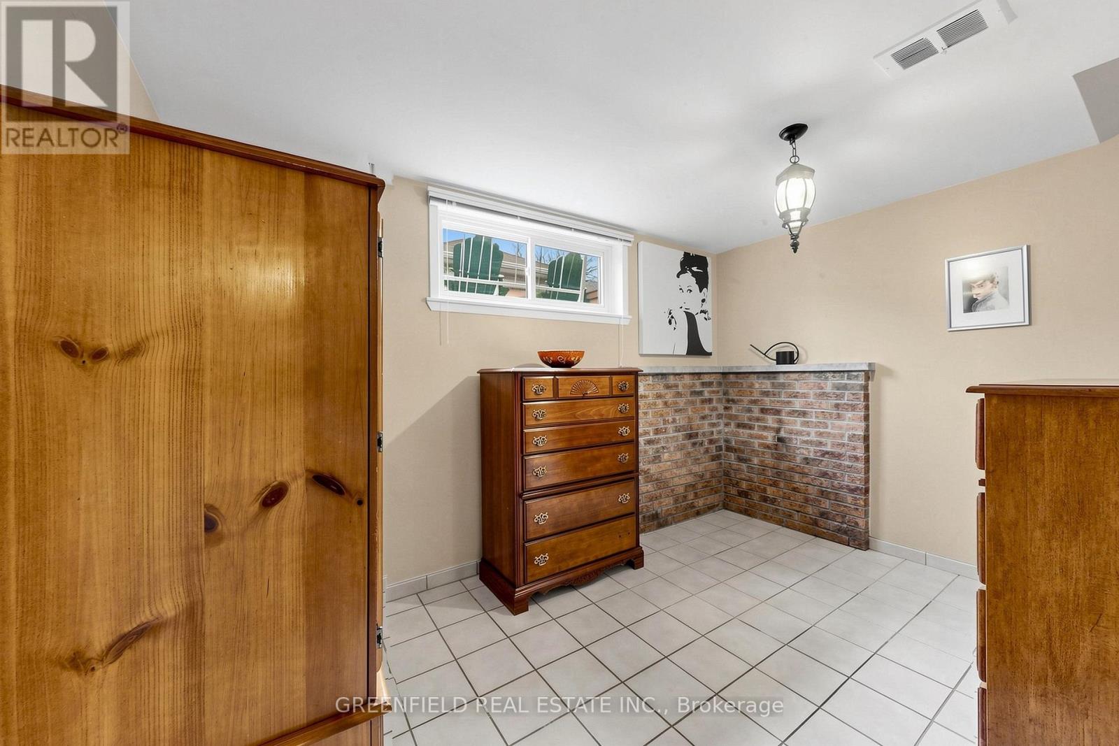 87 Mulholland Avenue, Toronto, Ontario  M6A 2S5 - Photo 38 - W13169128