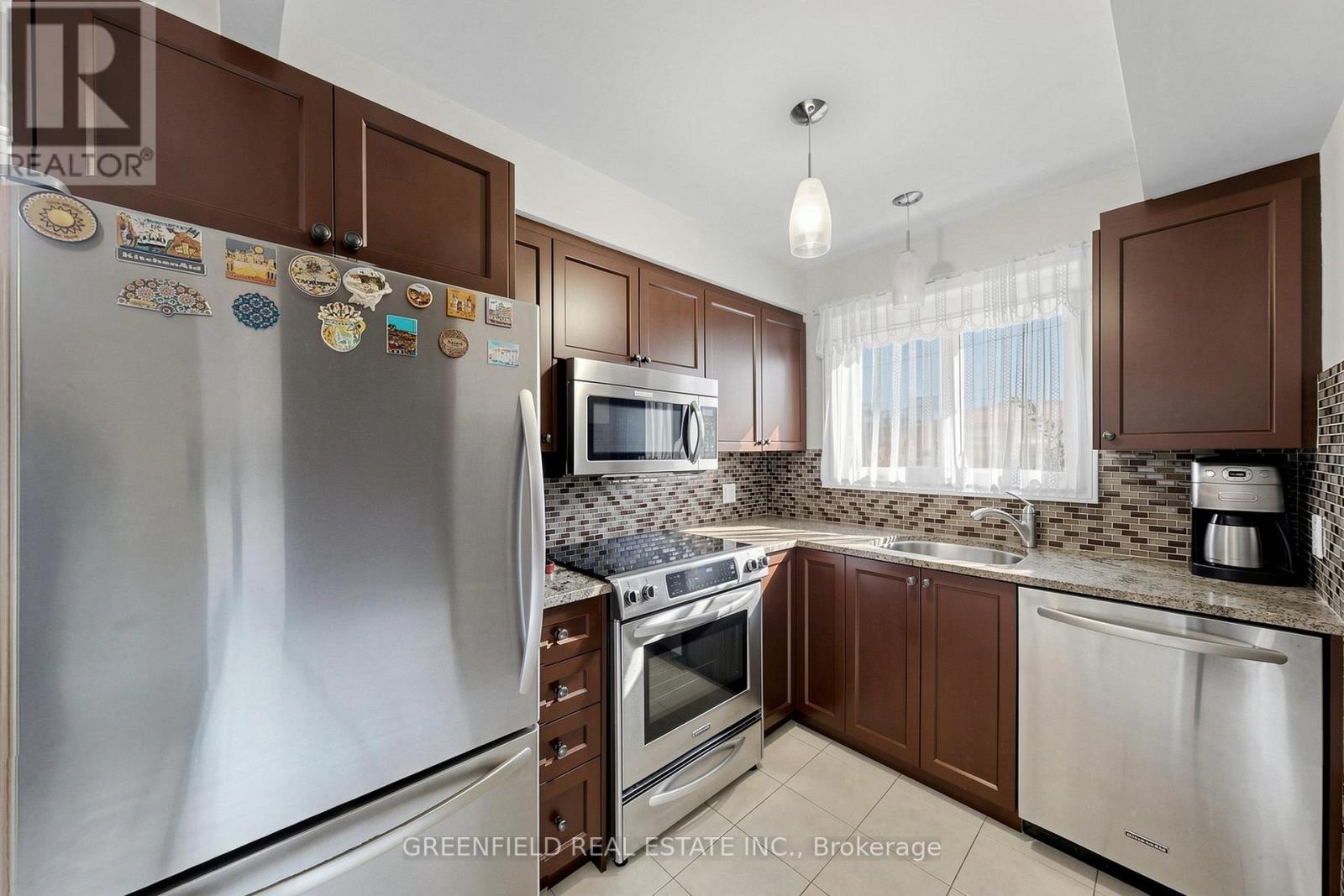 87 Mulholland Avenue, Toronto, Ontario  M6A 2S5 - Photo 4 - W13169128