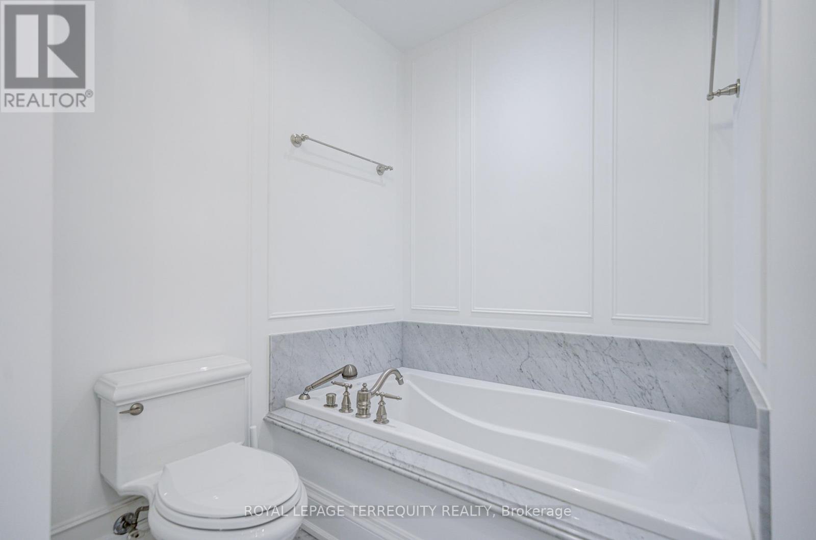 1003 - 111 Forsythe Street, Oakville, Ontario  L6K 3J9 - Photo 34 - W13169160