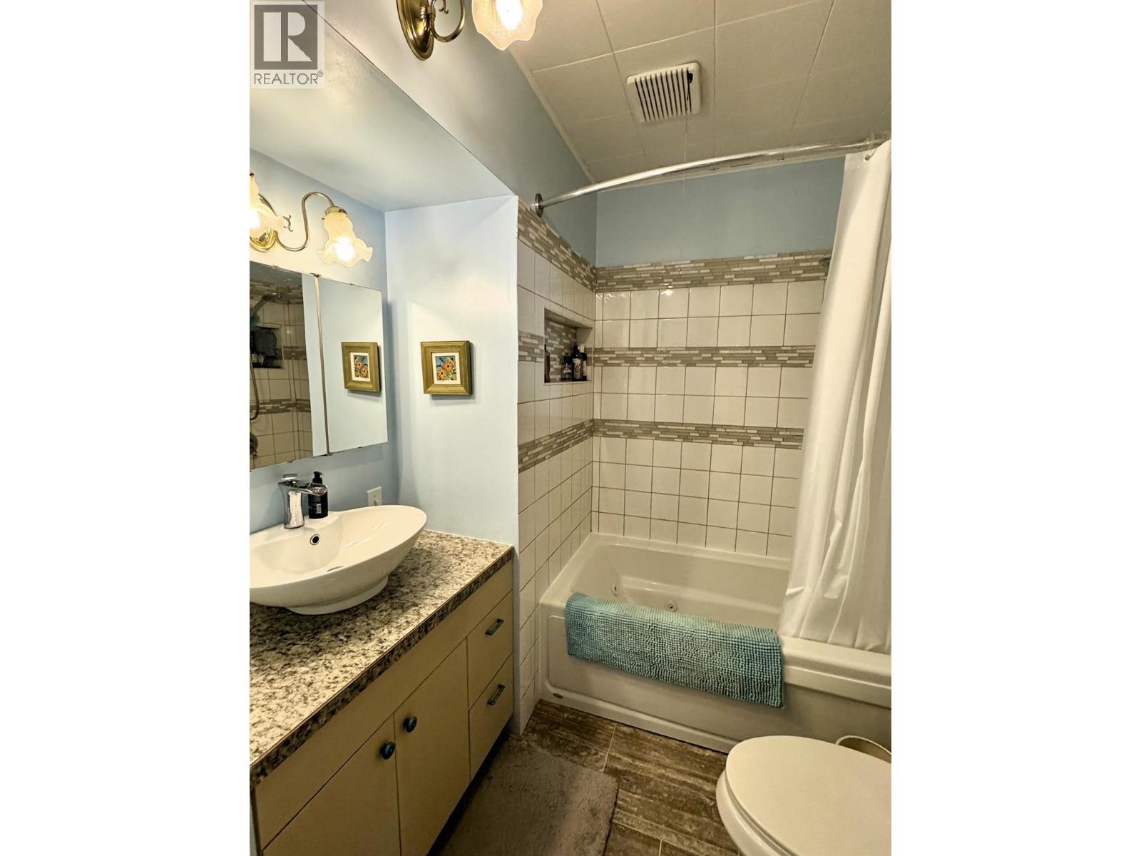 1410 Eastman Avenue, Riondel, British Columbia  V0B 2B0 - Photo 18 - 10388612