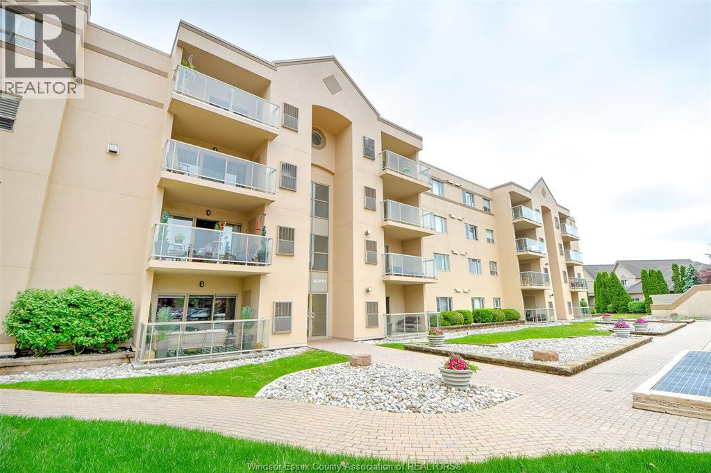 MLS# 26012013: 320 VILLAGE GROVE DRIVE Unit# A401, Tecumseh, Canada