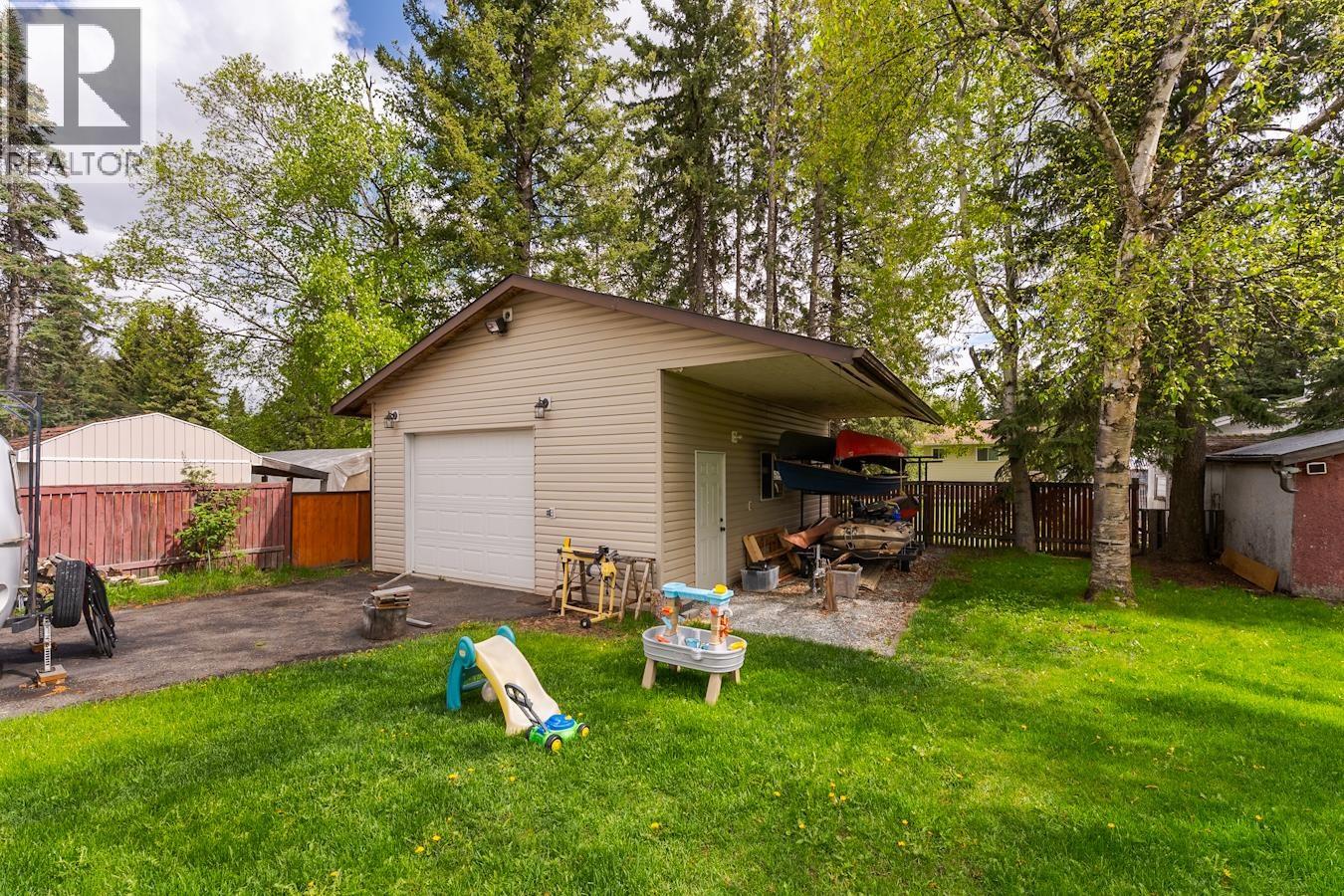 7864 Loyola Crescent, Prince George, British Columbia  V2M 3V2 - Photo 24 - R3124778