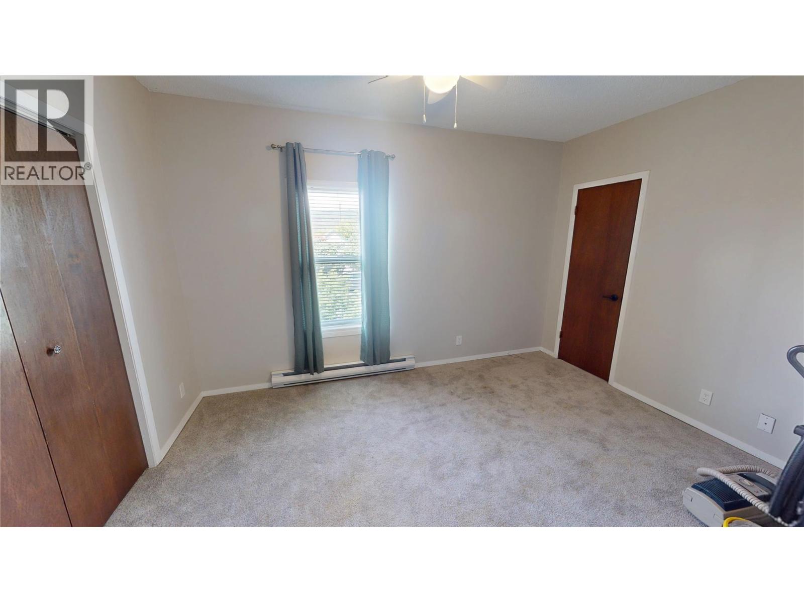 224 4th Avenue S, Cranbrook, British Columbia V1C 2E3 - Photo 14 - 10388504