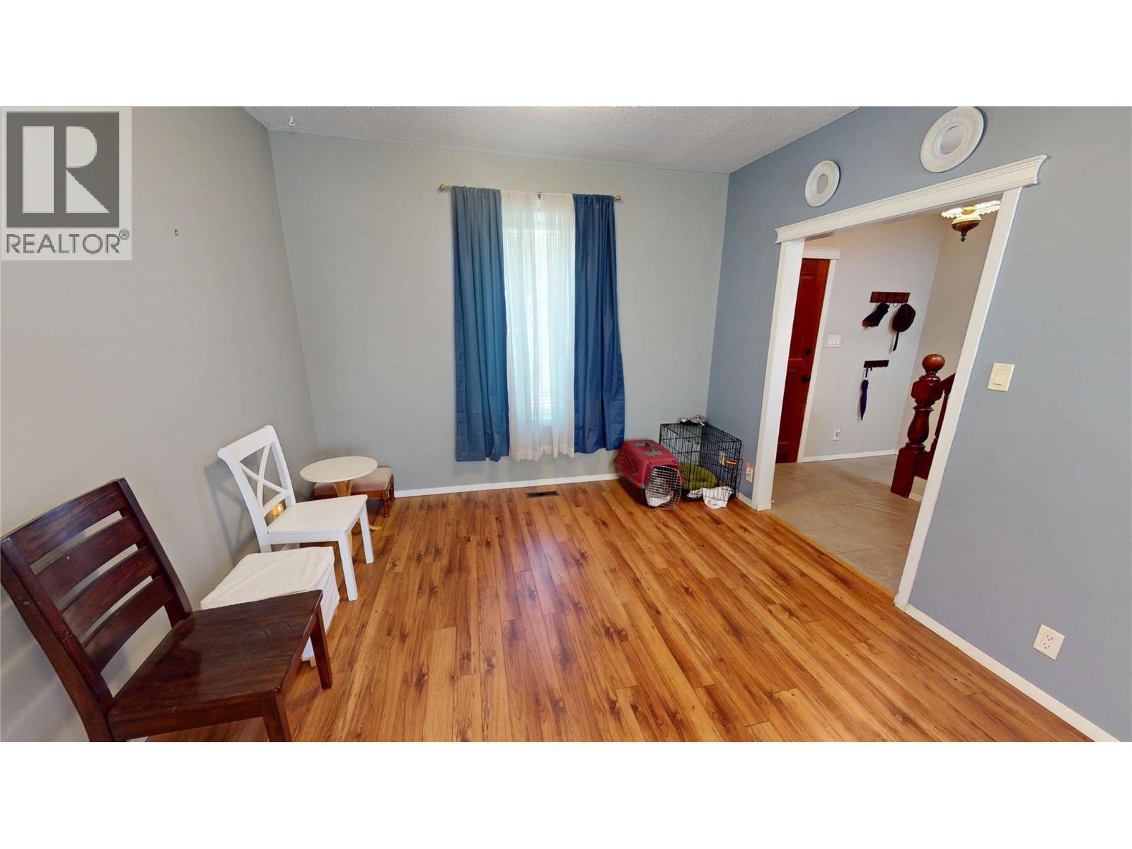 224 4th Avenue S, Cranbrook, British Columbia V1C 2E3 - Photo 5 - 10388504
