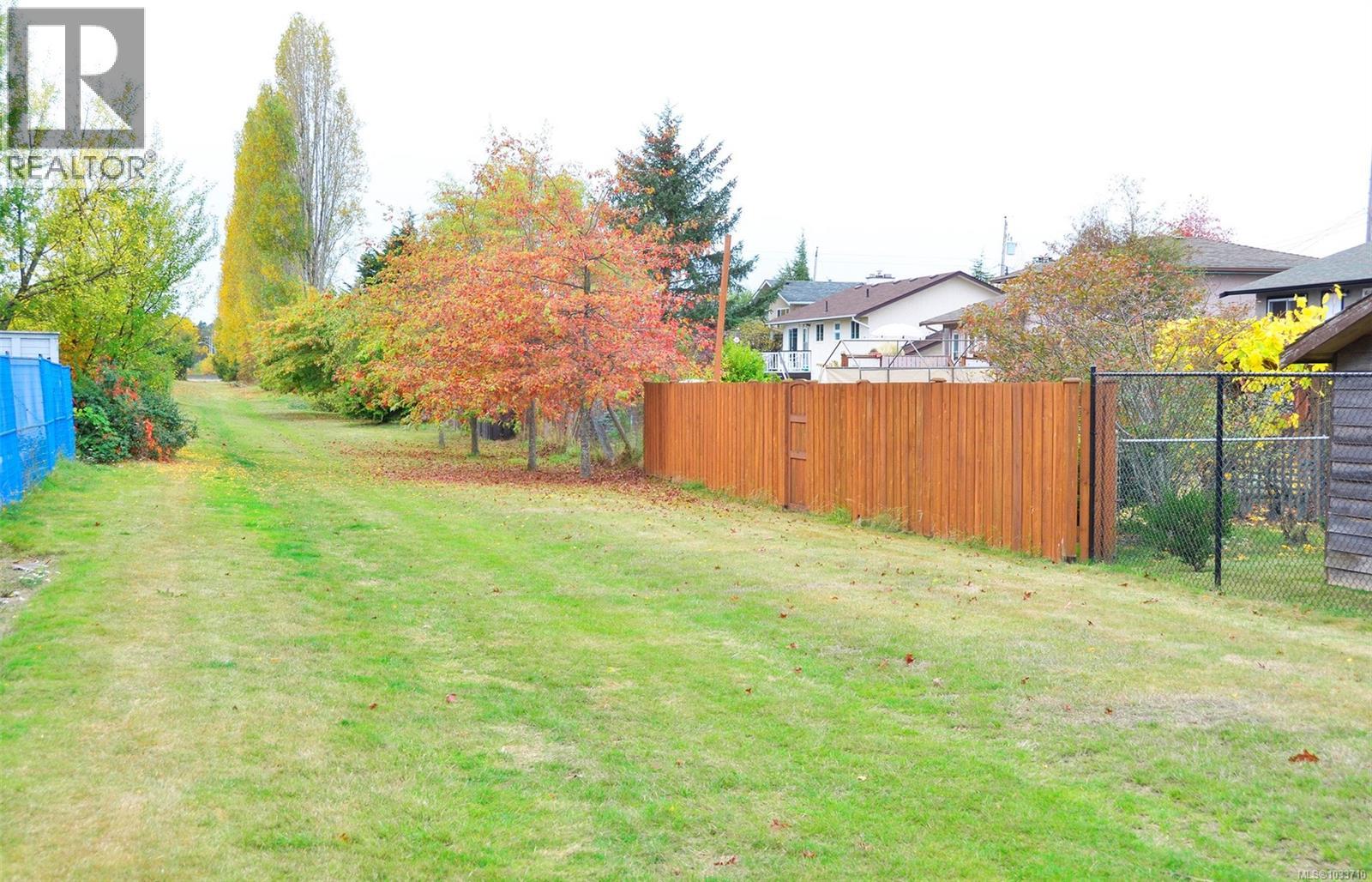 10328 Bowerbank Rd, Sidney, British Columbia  V8L 3L4 - Photo 66 - 1033710
