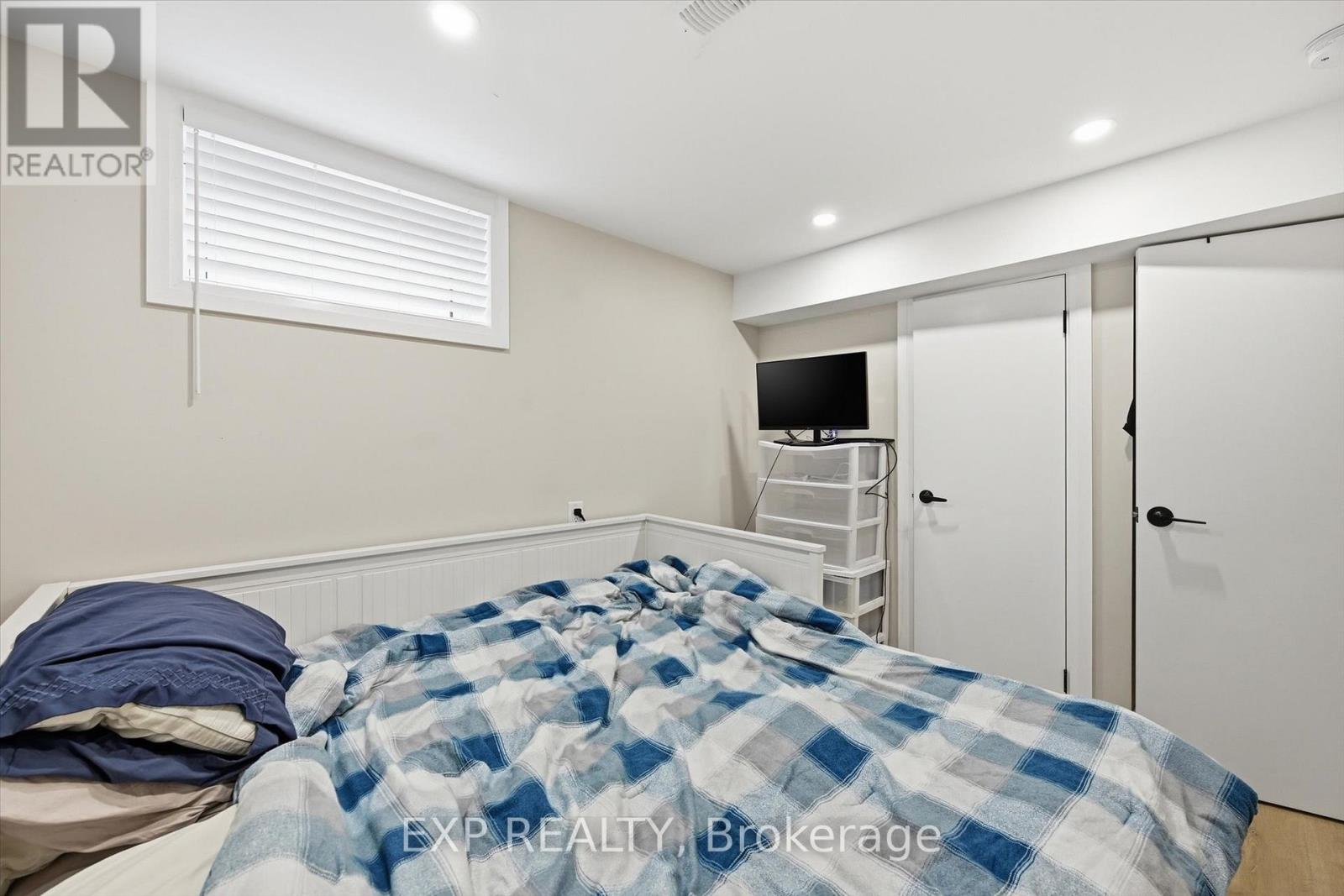 70 Whyte Avenue N, Thorold, Ontario  L2V 2T7 - Photo 39 - X13169082