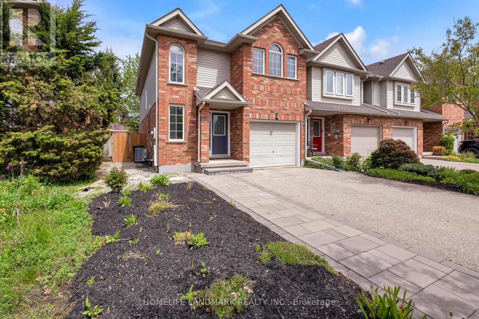 632 Inglis Falls Place, Waterloo, Ontario  N2V 2L4 - Photo 2 - X13169150
