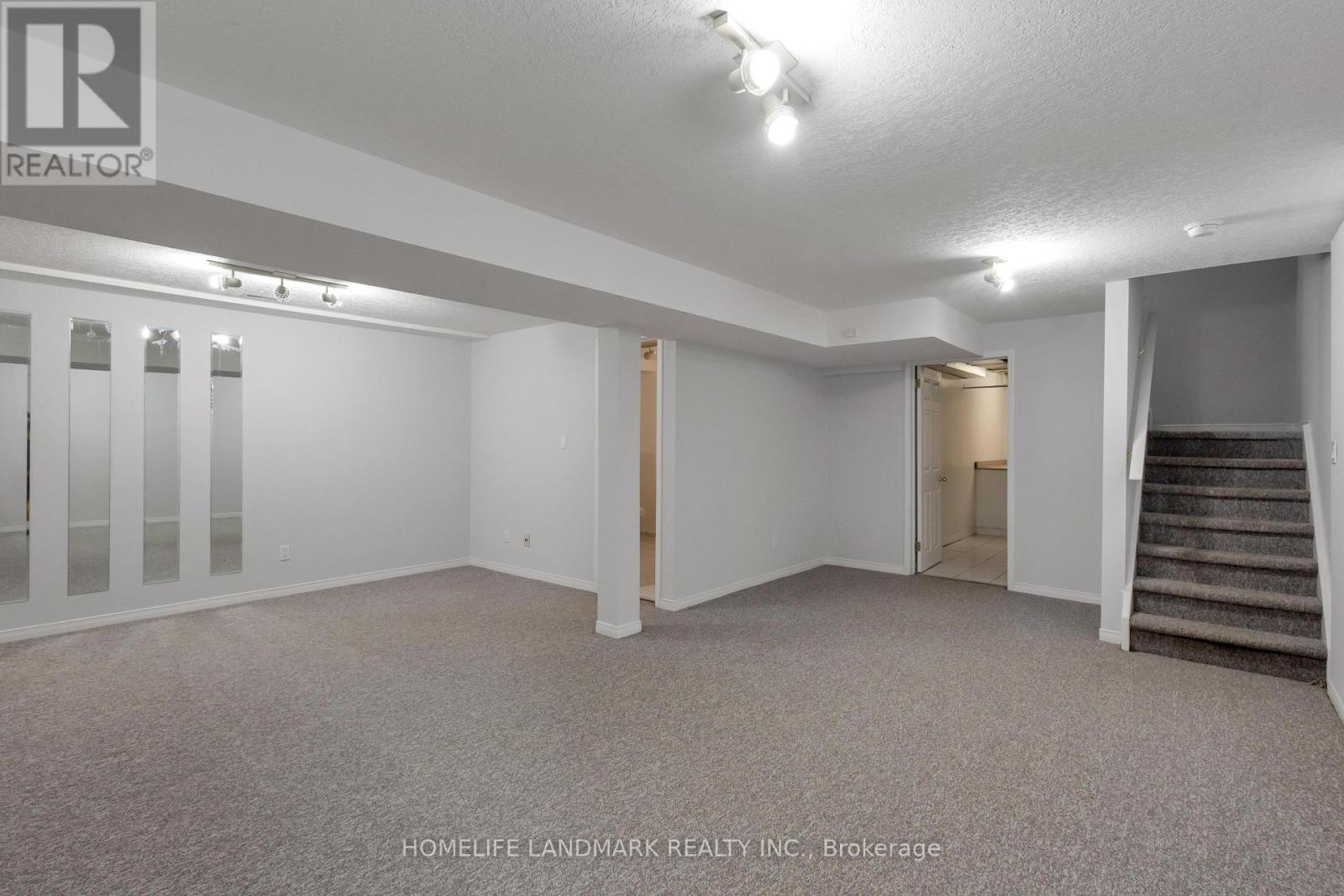 632 Inglis Falls Place, Waterloo, Ontario  N2V 2L4 - Photo 28 - X13169150