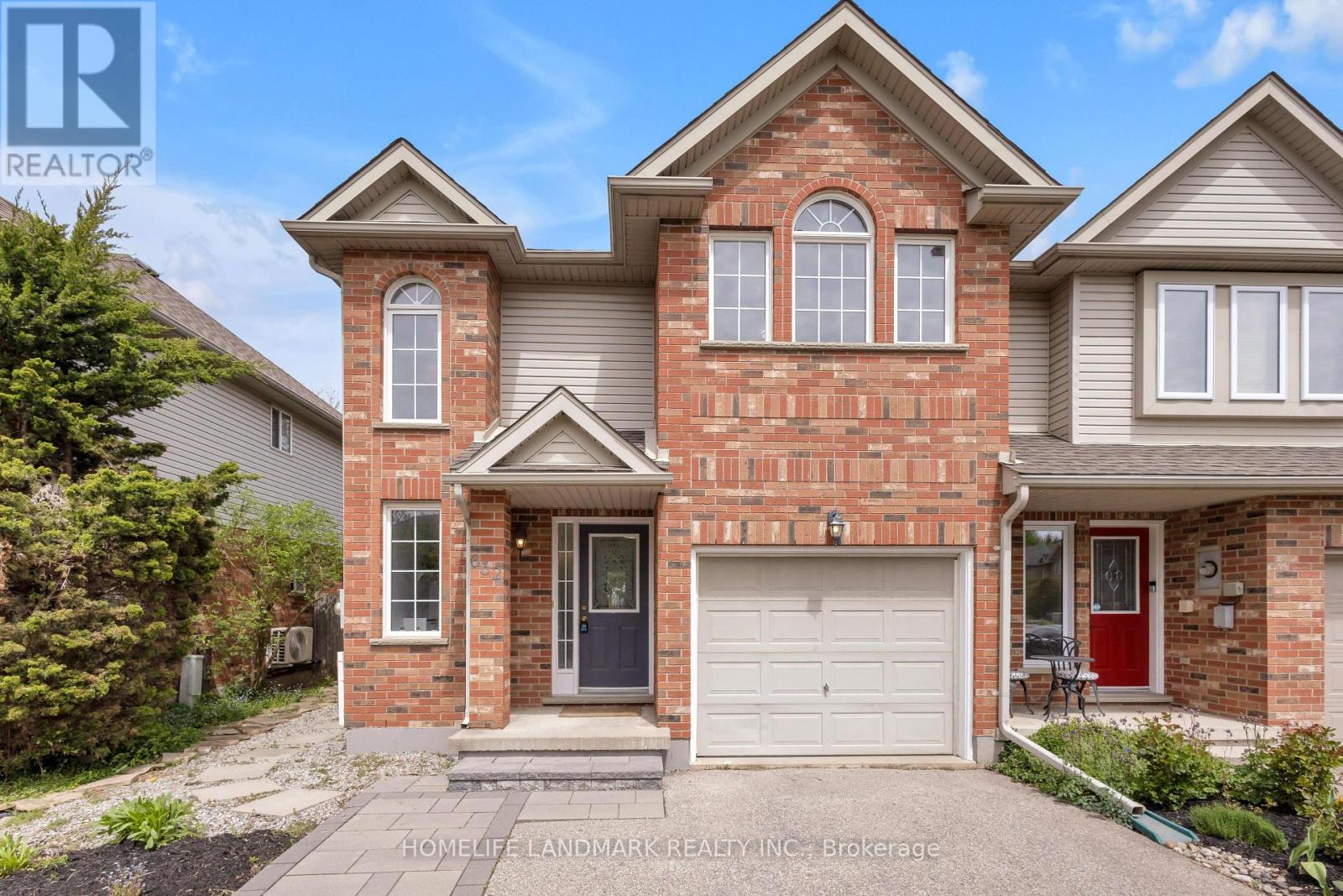 632 Inglis Falls Place, Waterloo, Ontario  N2V 2L4 - Photo 3 - X13169150