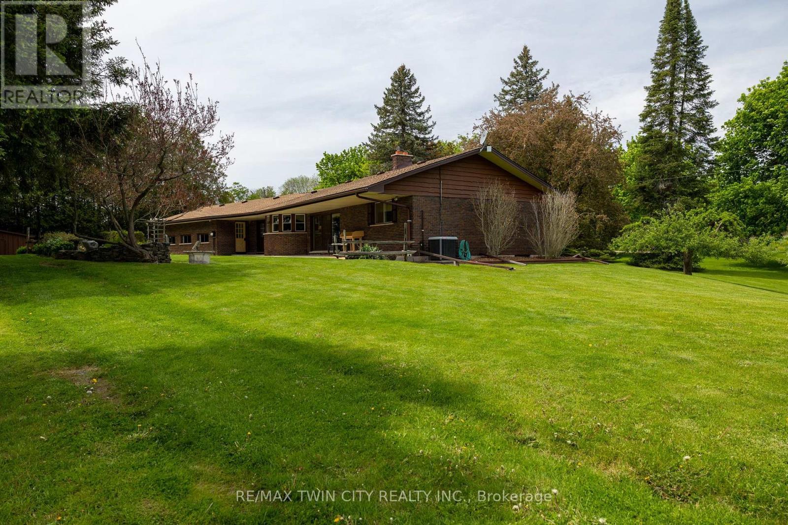 424 German School Road, Brant, Ontario  N3L 3E1 - Photo 7 - X13169154