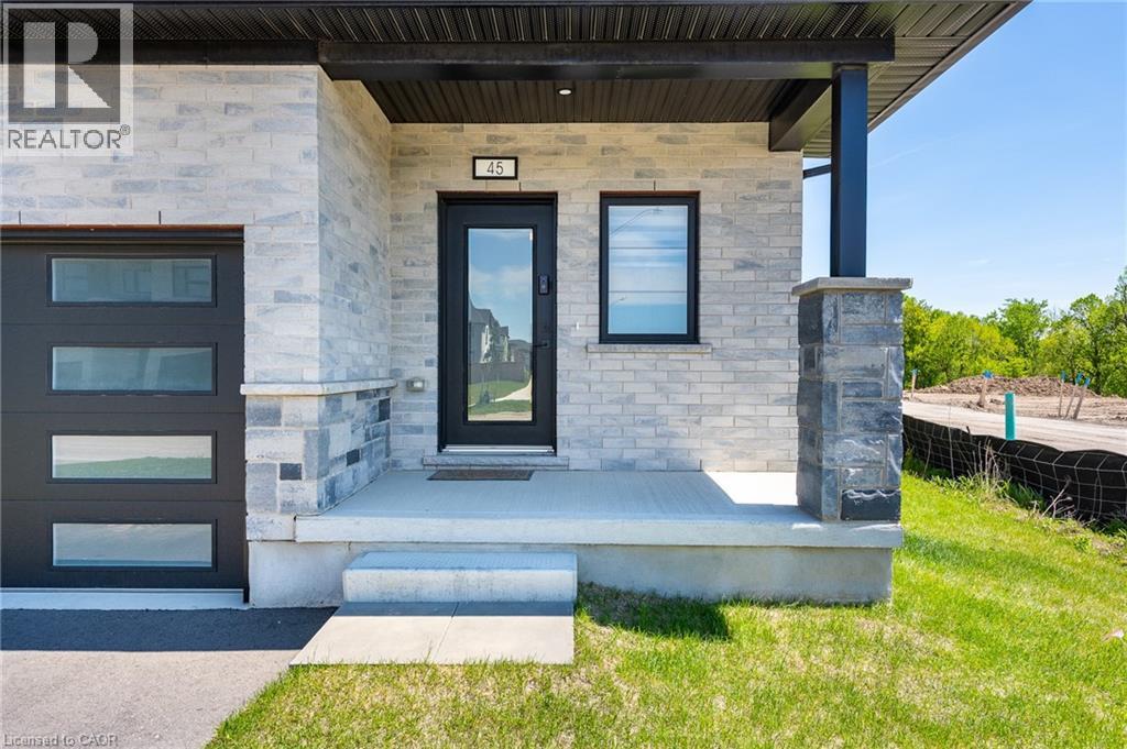 45 Bastien Street, Cambridge, Ontario  N1R 5S2 - Photo 3 - 40831072