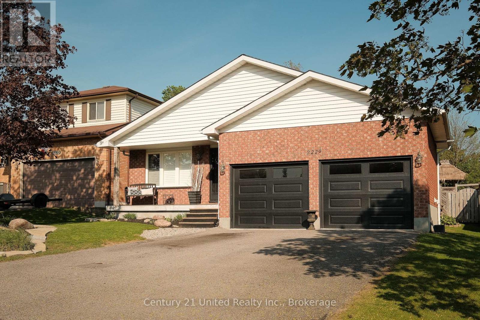 2229 Lorraine Drive, Peterborough, Ontario  K9L 1Y6 - Photo 3 - X13169398