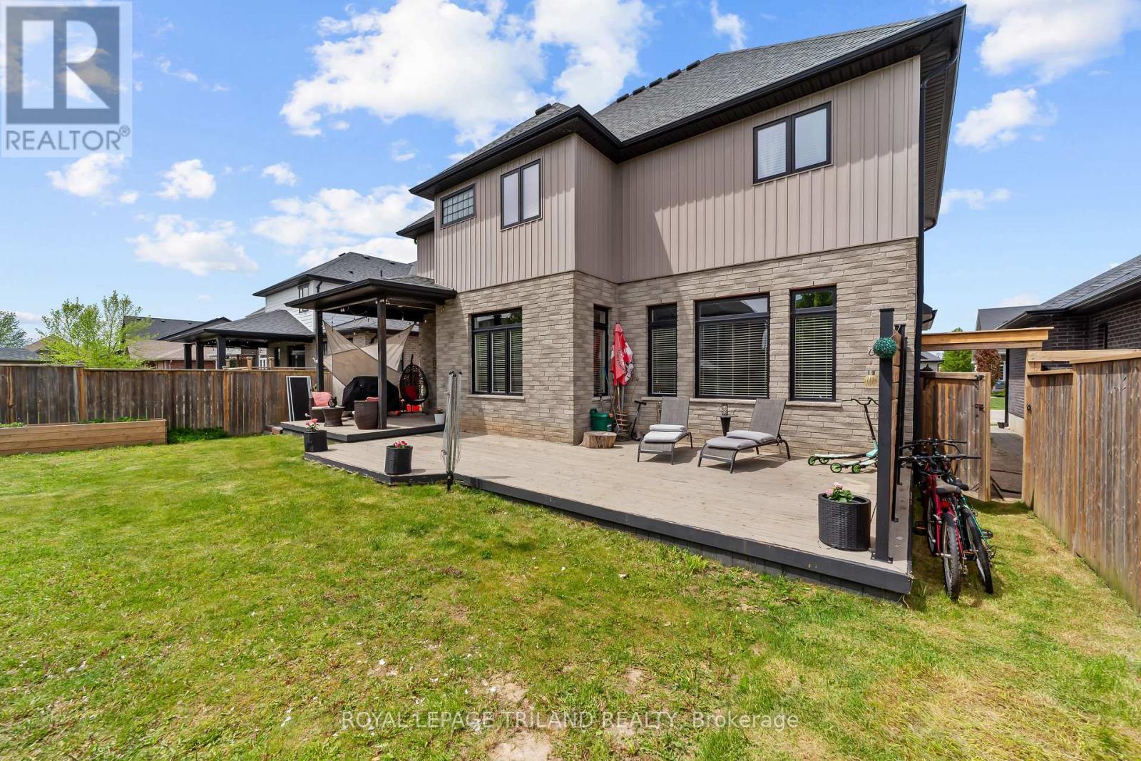 158 Acton Street, Strathroy-Caradoc, Ontario  N7G 0C7 - Photo 11 - X13169376