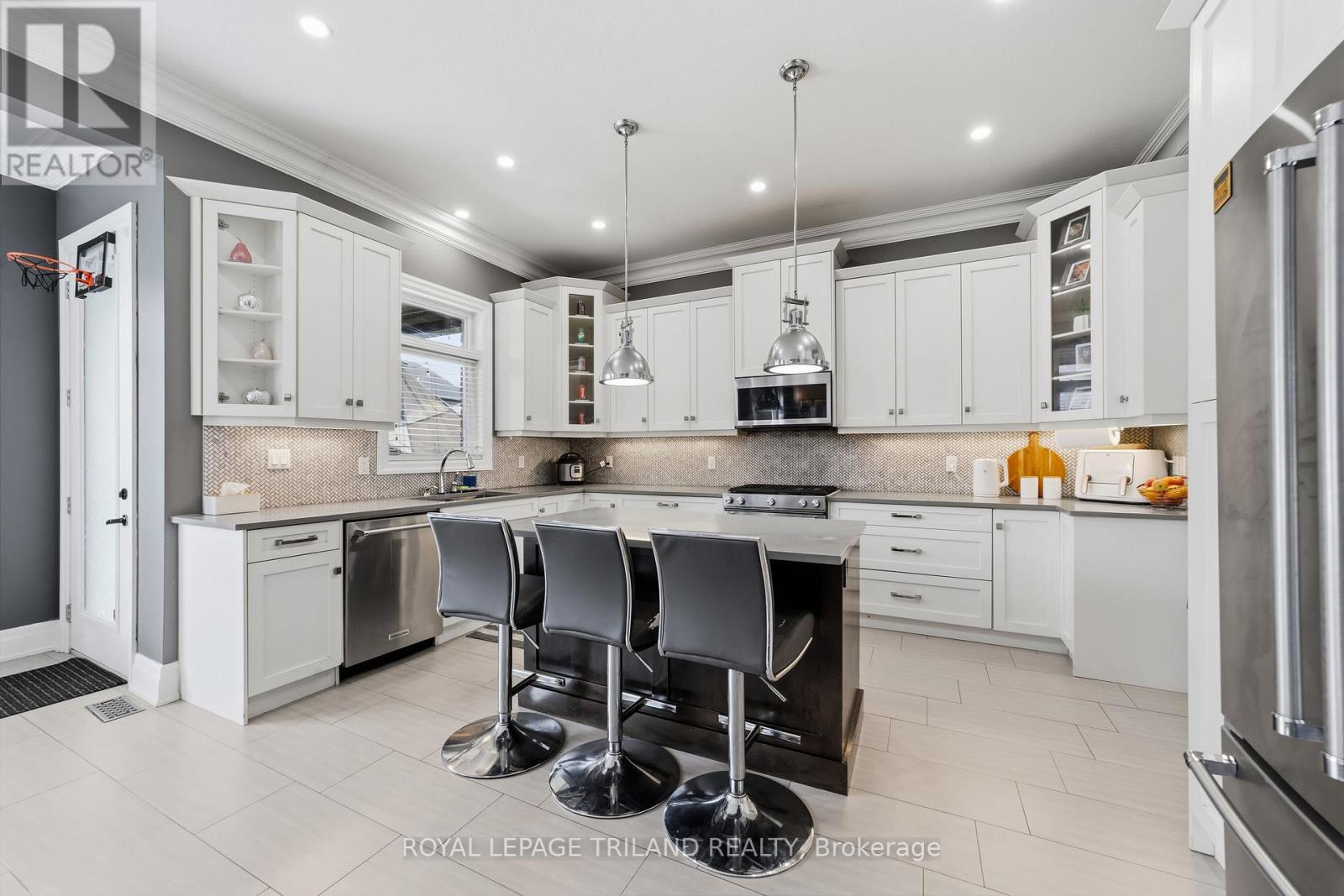 158 Acton Street, Strathroy-Caradoc, Ontario  N7G 0C7 - Photo 21 - X13169376
