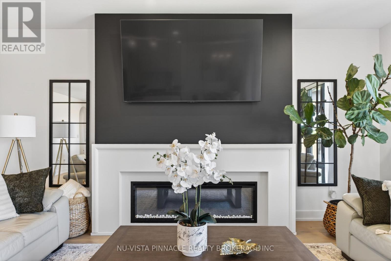 4119 Fallingbrook Road, London South, Ontario  N6P 0H8 - Photo 11 - X13169380