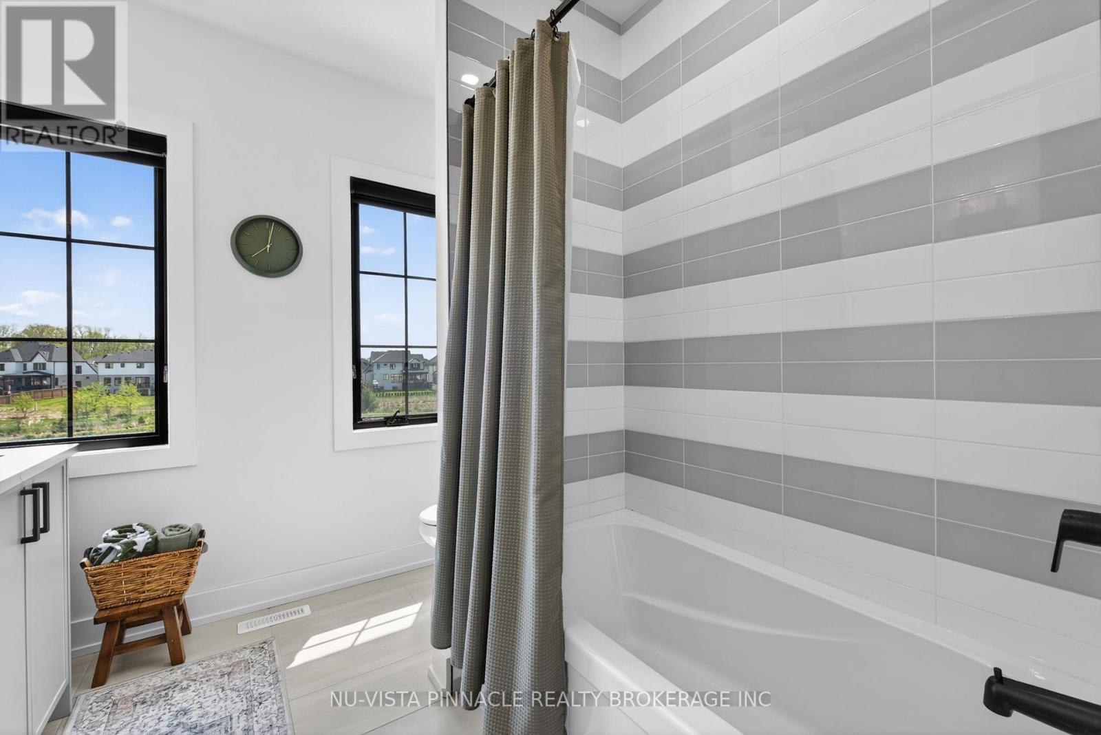 4119 Fallingbrook Road, London South, Ontario  N6P 0H8 - Photo 35 - X13169380