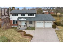 18 CARMINE PLACE, guelph (victoria north), Ontario