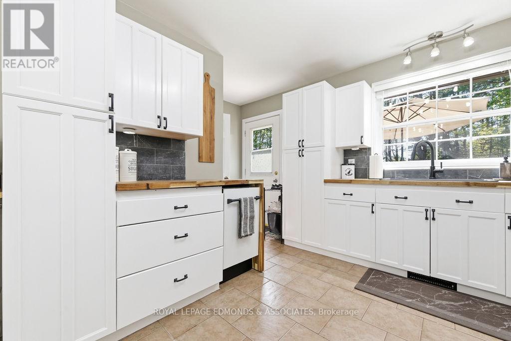 58 Legere Drive, Laurentian Hills, Ontario  K0J 1P0 - Photo 16 - X13169238