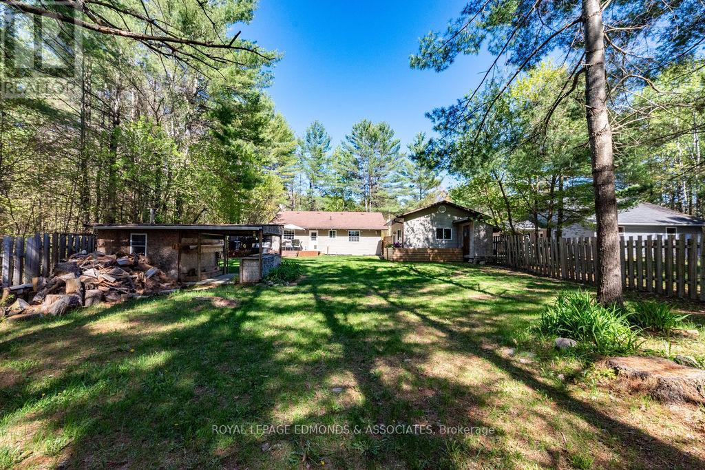 58 Legere Drive, Laurentian Hills, Ontario  K0J 1P0 - Photo 7 - X13169238