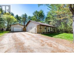 58 LEGERE DRIVE, Laurentian Hills, Ontario