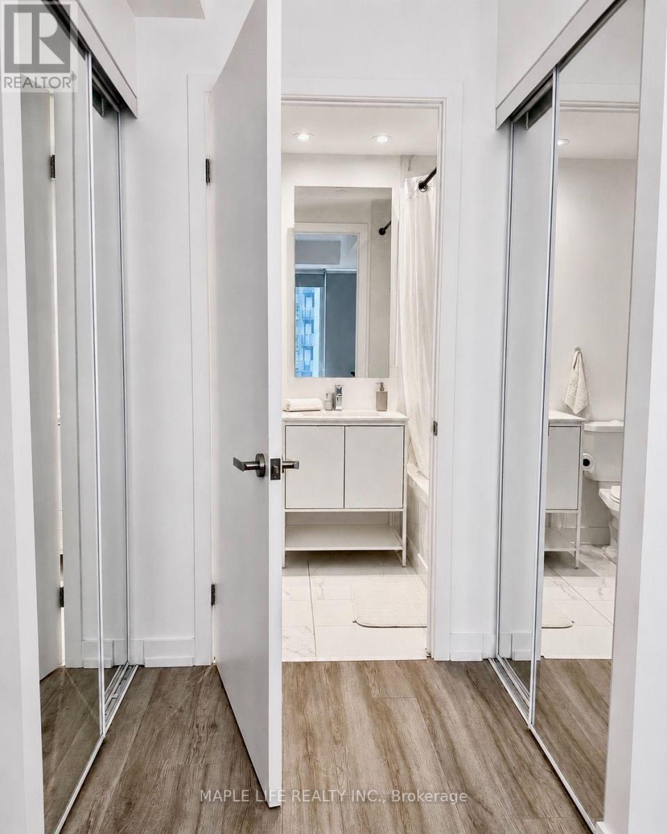 2302 - 77 Shuter Street, Toronto, Ontario  M5B 0B8 - Photo 15 - C13141340