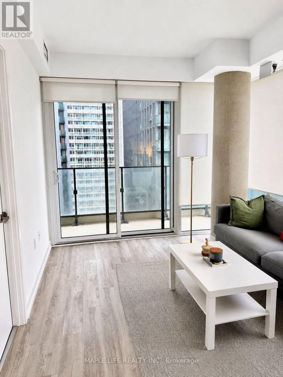 2302 - 77 Shuter Street, Toronto, Ontario  M5B 0B8 - Photo 7 - C13141340