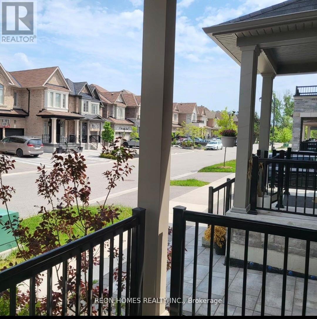 2142 Saffron Drive, Pickering, Ontario  L1X 0E2 - Photo 4 - E13155646