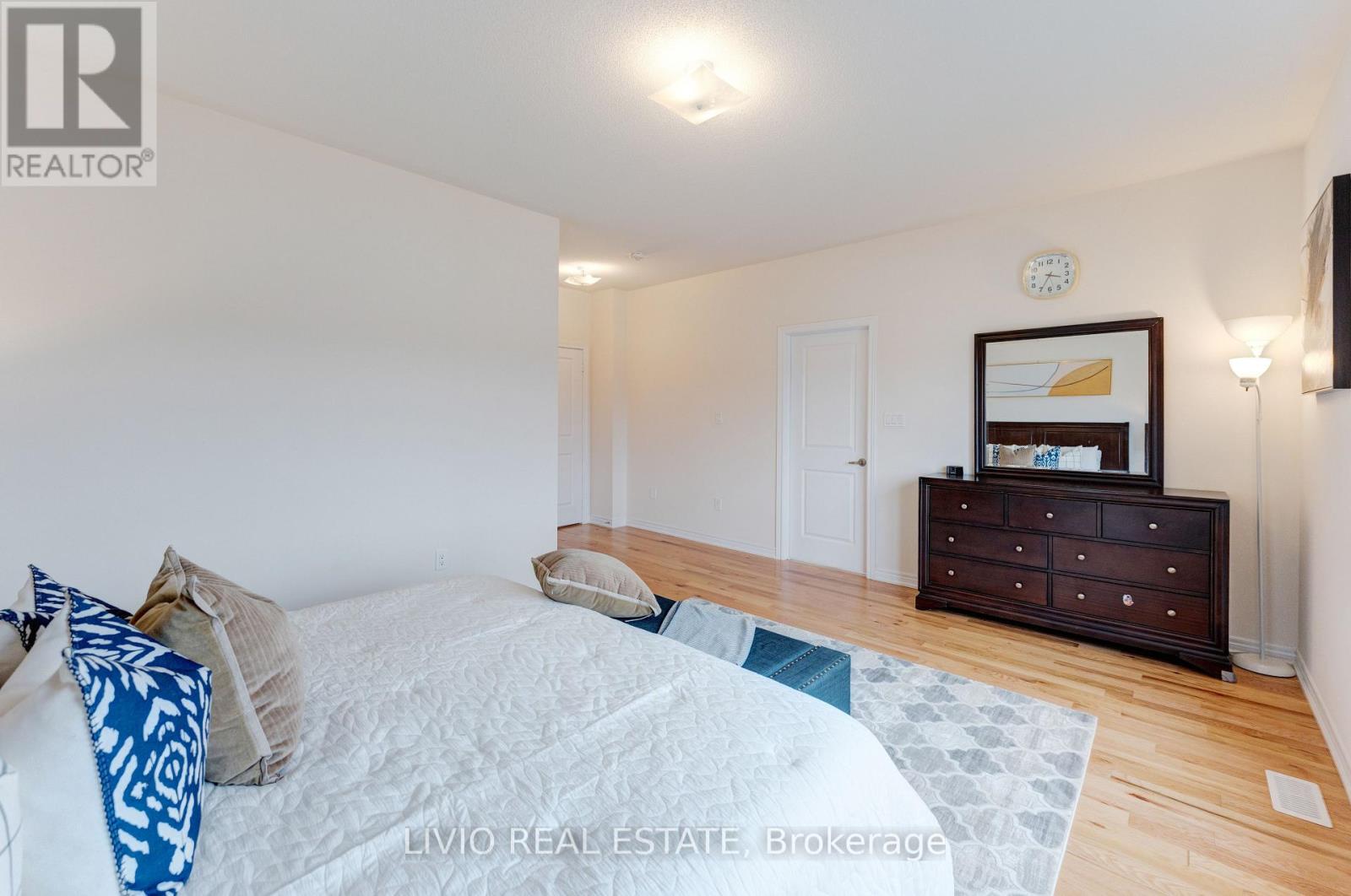 8 Housefinch Avenue, Brampton, Ontario  L6Z 0K6 - Photo 31 - W13167880
