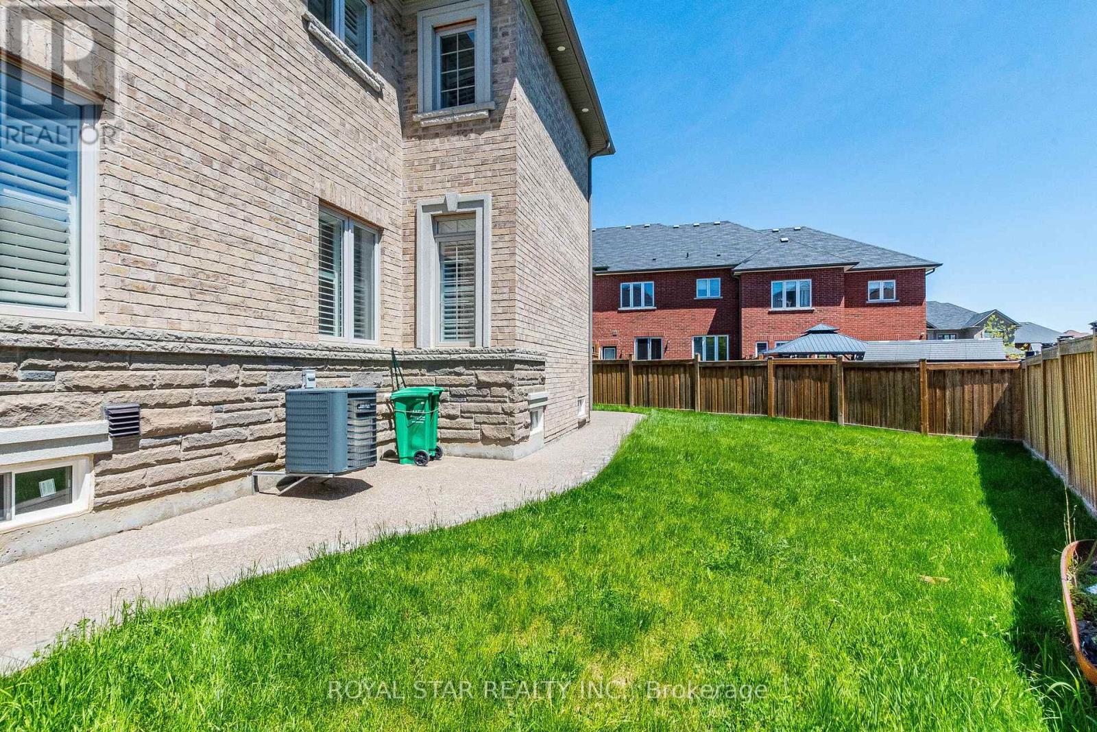 3 Cohoe Street, Brampton, Ontario  L7A 4X7 - Photo 50 - W13158478