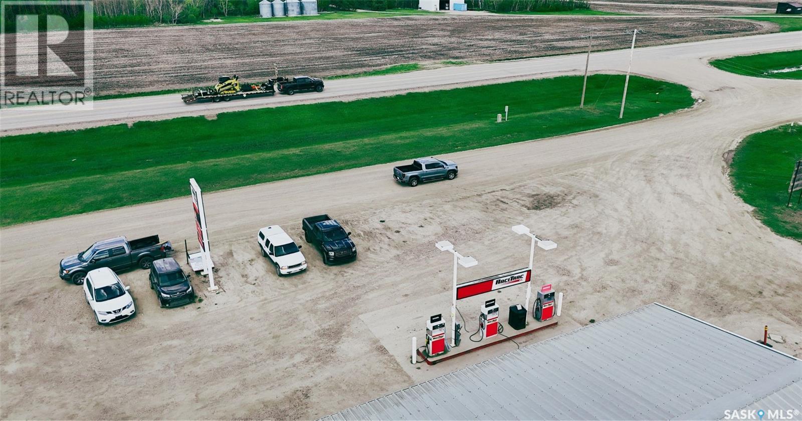 300 Frontage Street, Cut Knife, Saskatchewan  S0M 0N0 - Photo 21 - SK036753