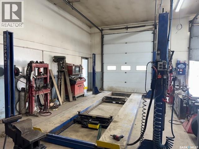 300 Frontage Street, Cut Knife, Saskatchewan  S0M 0N0 - Photo 14 - SK036753