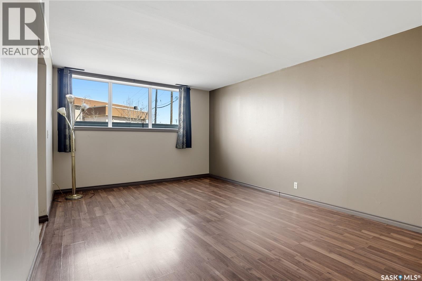 2500 Rothwell Street, Regina, Saskatchewan  S4N 2C8 - Photo 18 - SK036985
