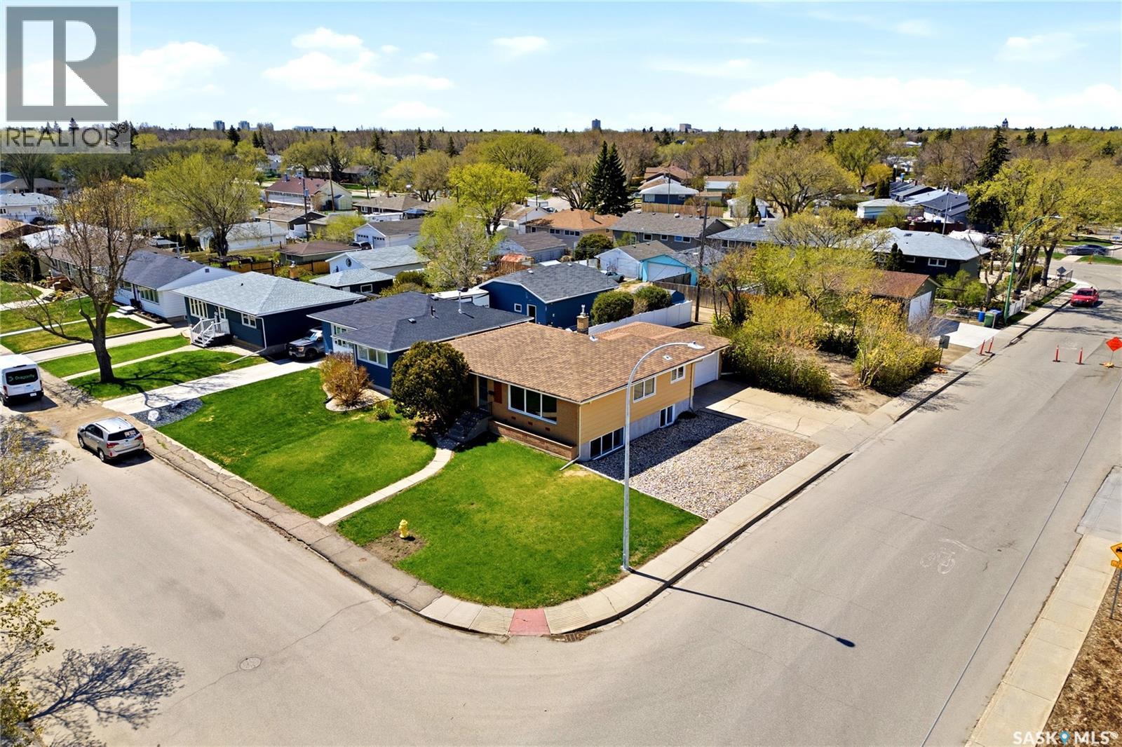 2500 Rothwell Street, Regina, Saskatchewan  S4N 2C8 - Photo 34 - SK036985