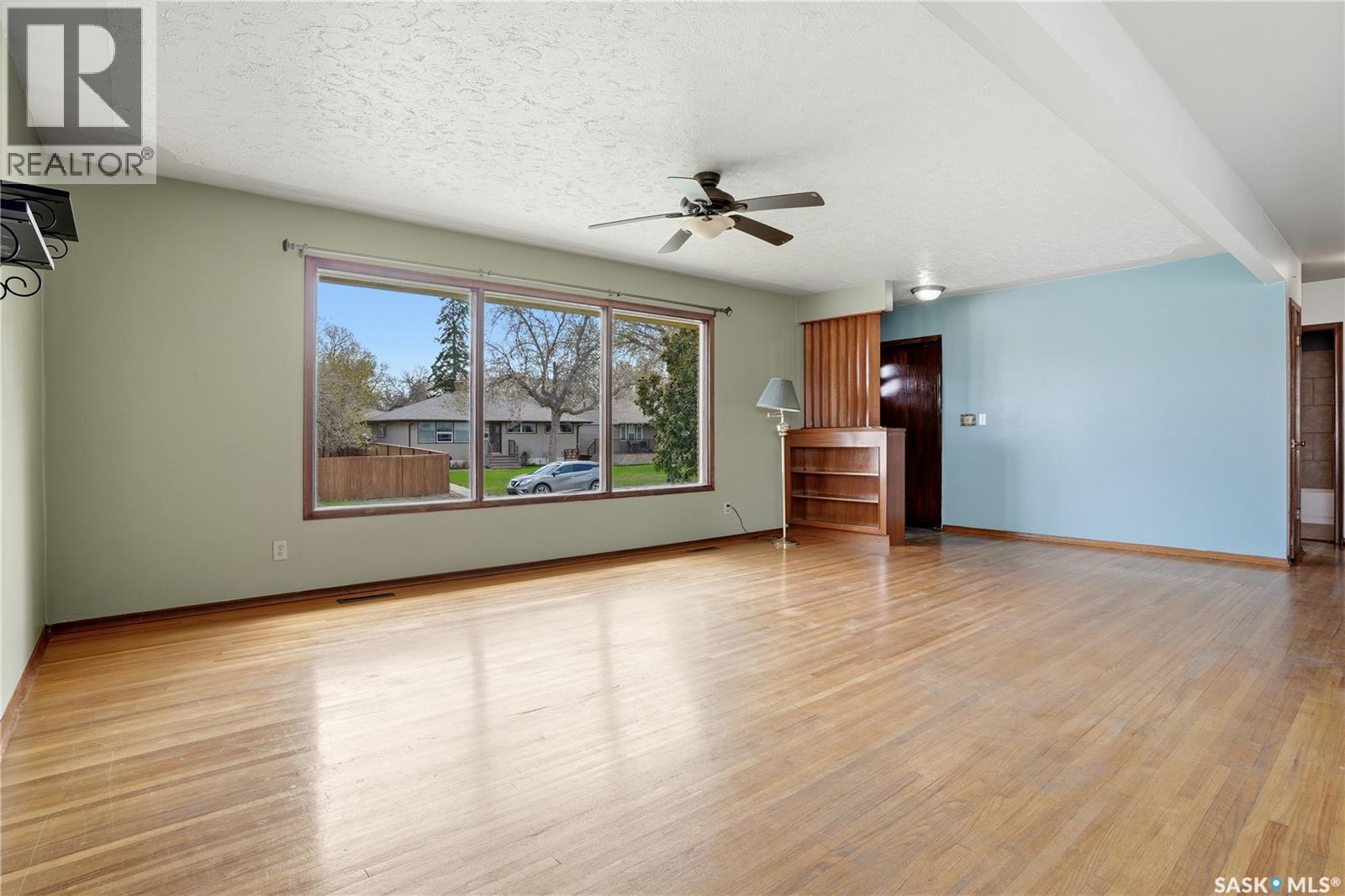 2500 Rothwell Street, Regina, Saskatchewan  S4N 2C8 - Photo 4 - SK036985