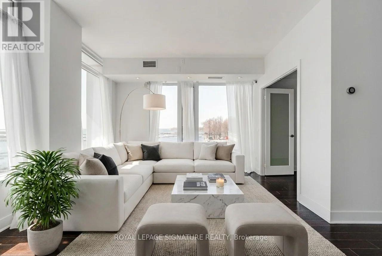 322 - 90 STADIUM ROAD, Toronto, Ontario