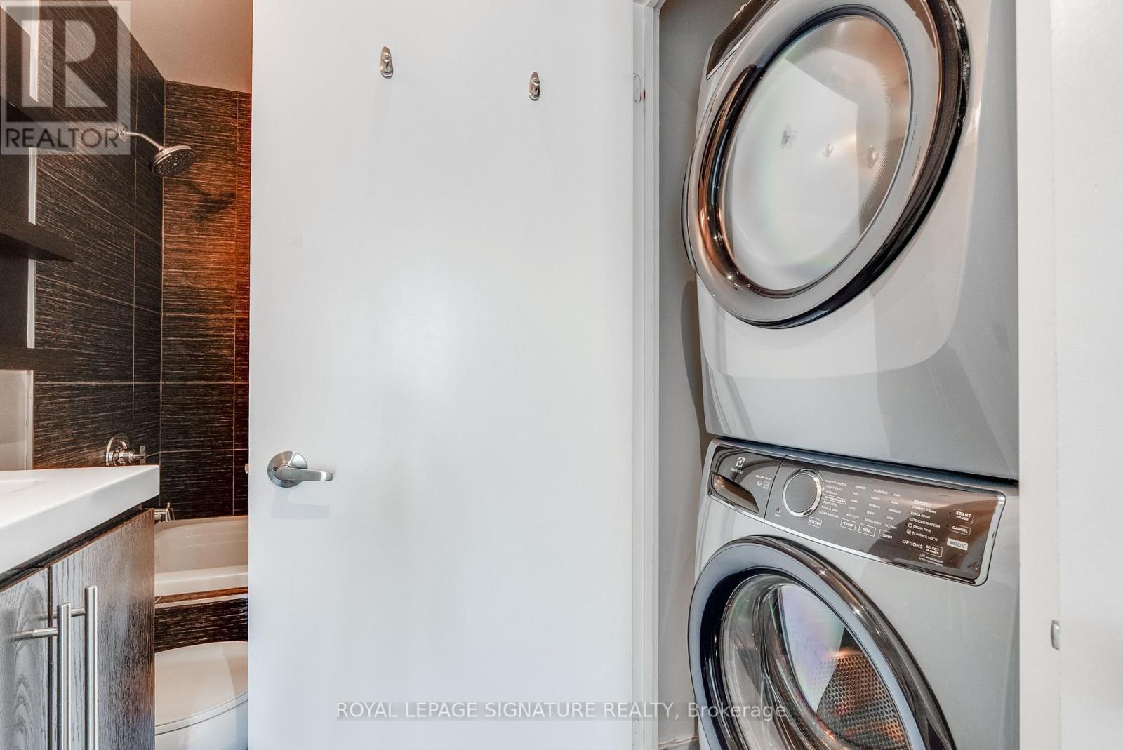 322 - 90 Stadium Road, Toronto, Ontario  M5V 3W5 - Photo 10 - C13169172