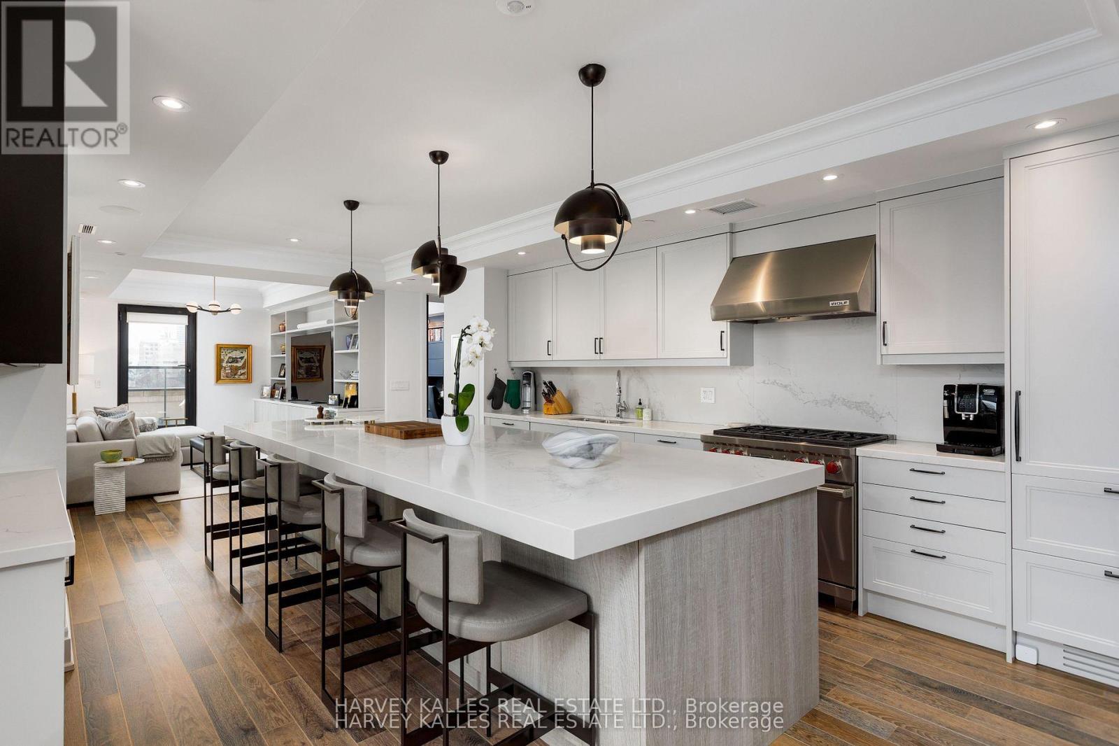 701 - 1 Forest Hill Road, Toronto, Ontario  M4V 1R1 - Photo 8 - C13169200