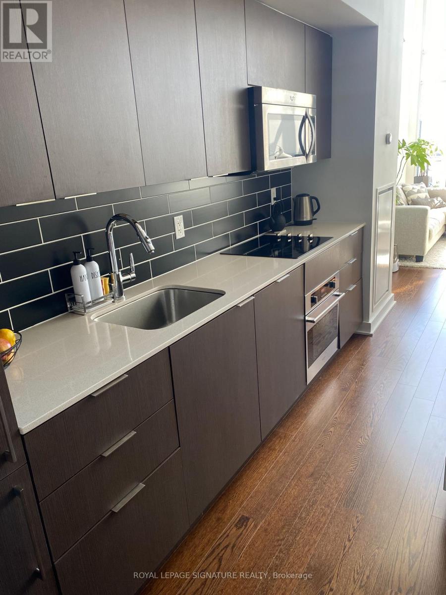 705 - 5 Hanna Avenue, Toronto, Ontario M6K 0B3 - Photo 3 - C13169342