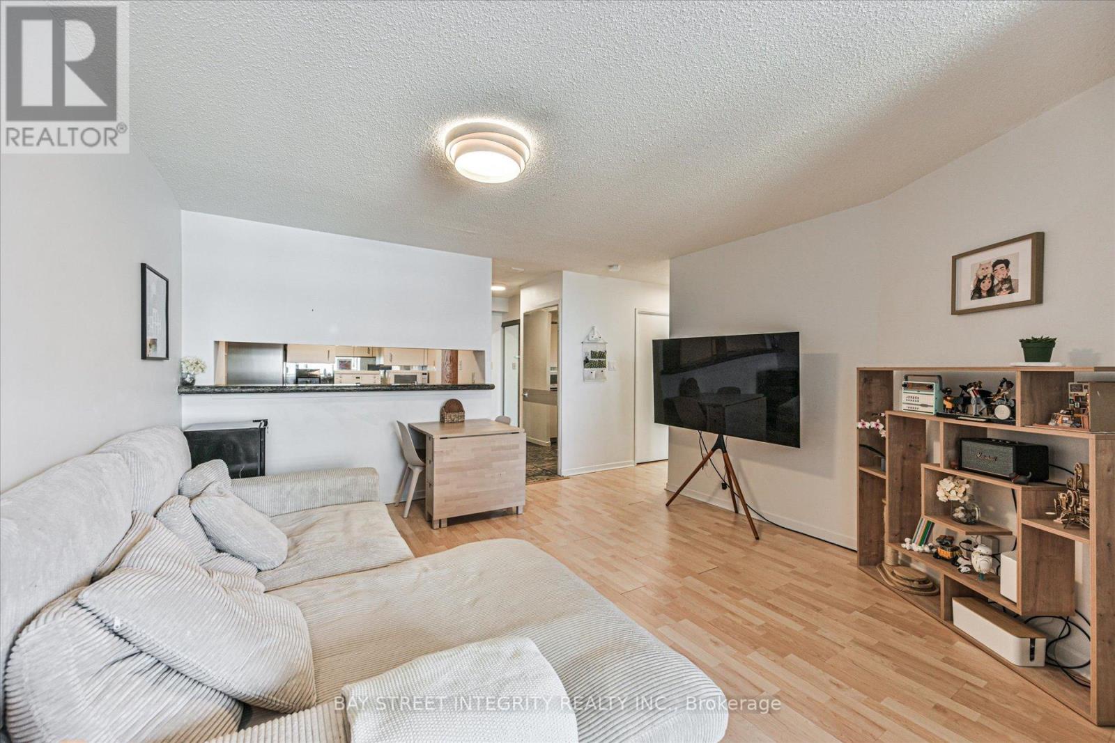 2013 - 44 St Joseph Street, Toronto, Ontario  M4Y 2W4 - Photo 12 - C13169452