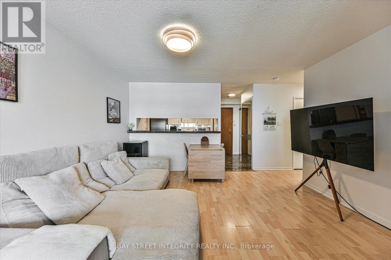 2013 - 44 St Joseph Street, Toronto, Ontario  M4Y 2W4 - Photo 14 - C13169452
