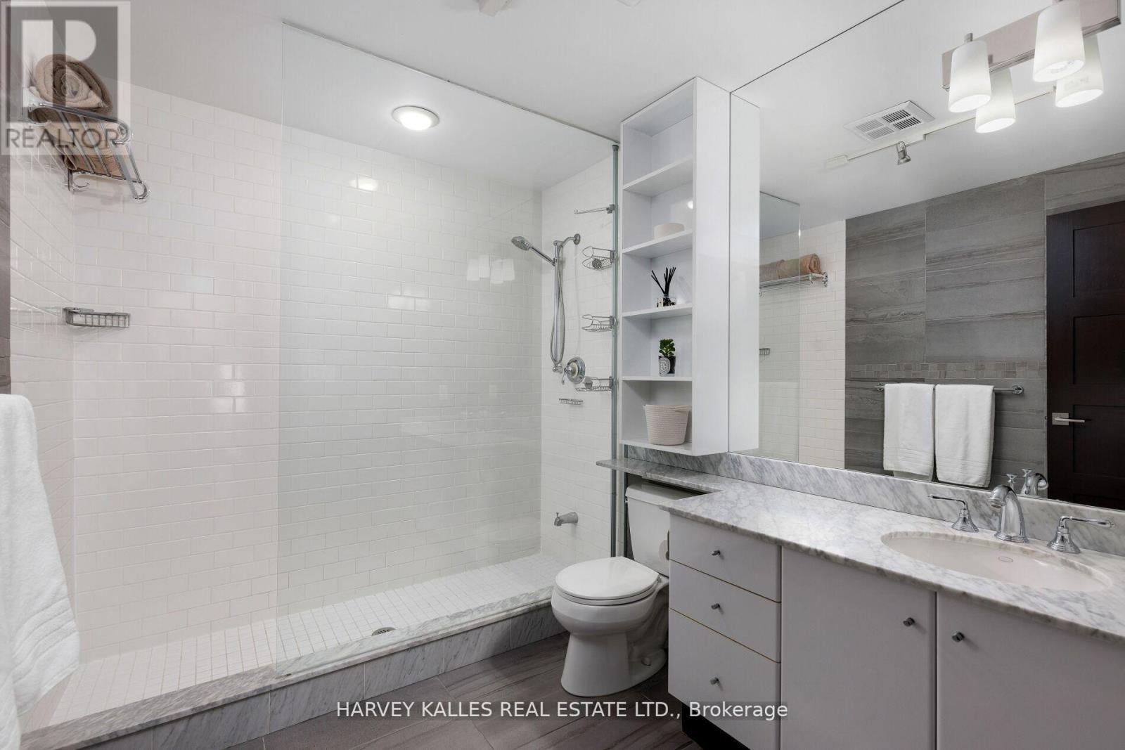 2701 - 300 Bloor Street E, Toronto, Ontario  M4W 3Y2 - Photo 19 - C13169460
