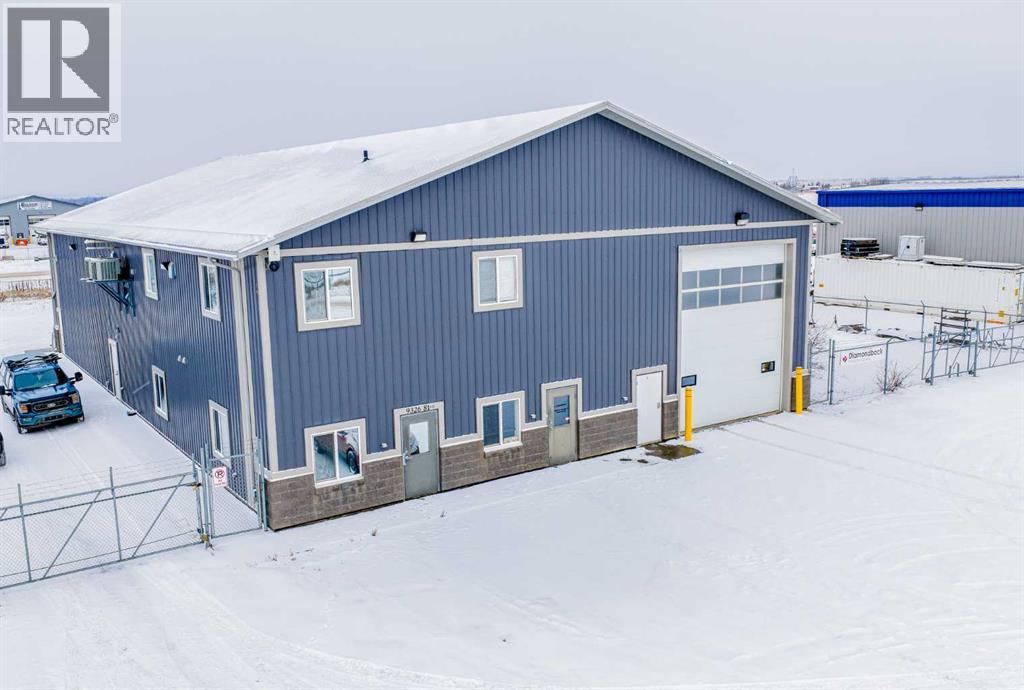 9326 81 Avenue, Clairmont, Alberta  T8X 0M9 - Photo 3 - A2273356